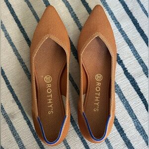 Rothy's Pointed Toe Ballet Flats in Amber (Size 10)